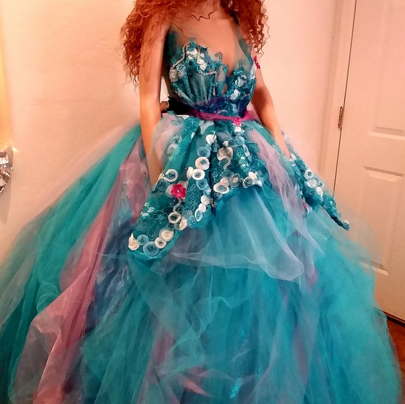 SAMPLE GOWN ONLY-MELISSA Turquoise Pink White Wedding Ballgown Set - Picture 7 of 16